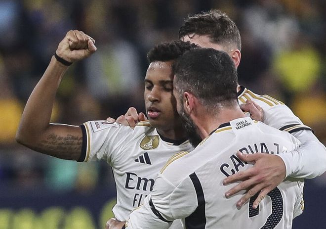 文班亚马：字母哥或者亚历山大是现役最佳球员，等我复出后是我（文班亚马：当下最佳是字母哥或亚历山大，我复出后就是我）