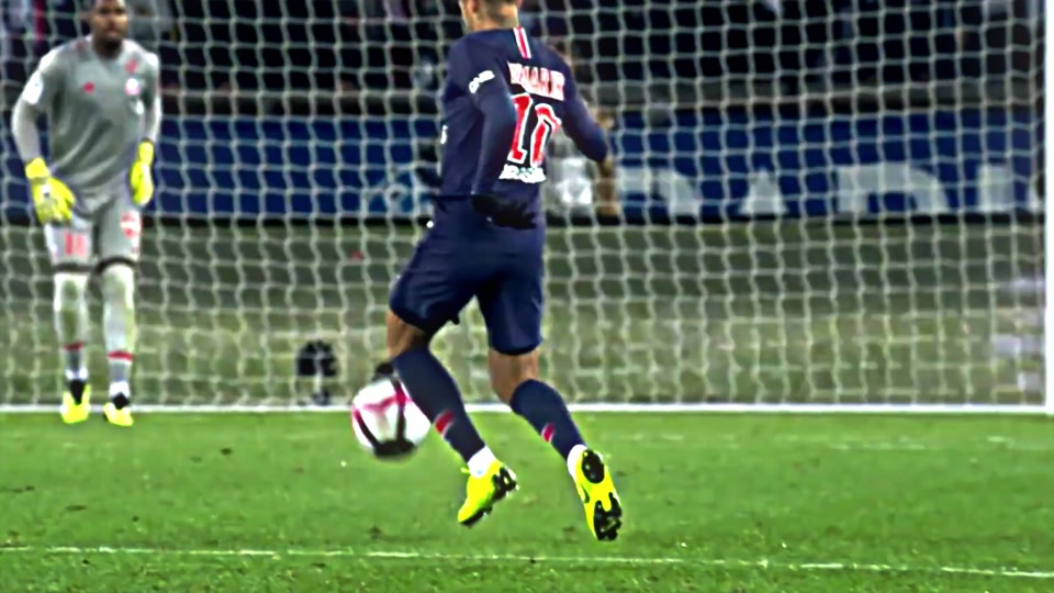 卡纳瓦罗：我在亚洲的执教经历在意大利并不被重视（卡纳瓦罗：在意大利，亚洲执教履历不被看重）