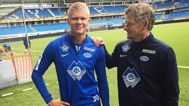 费尔斯新秀赛季连续21场比赛得分上双，超越锡安排在队史第一（费尔斯新秀季连21场得分上双，超越锡安登顶队史第一）