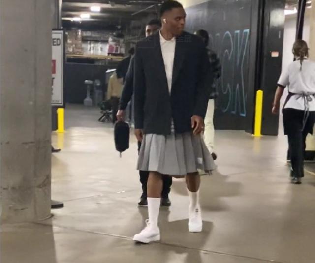 莫雷托：米兰没想签拉莫斯；富勒姆在考虑买断丘库埃泽（莫雷托：米兰无意签下拉莫斯，富勒姆正考虑买断丘库埃泽）