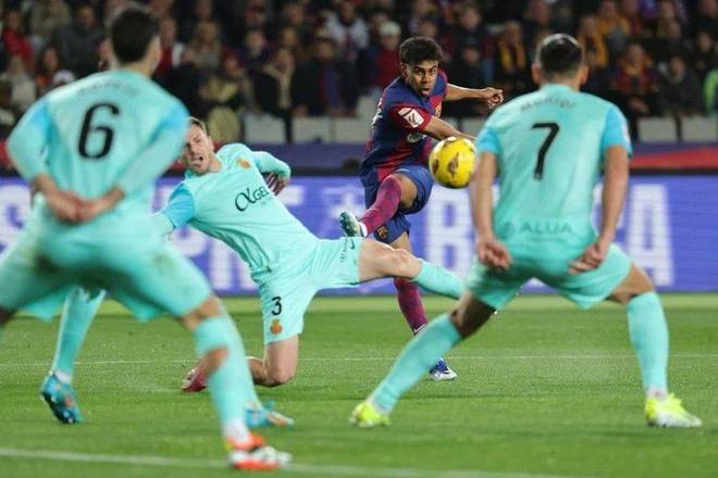 80岁后还能潇洒挥杆，才是高尔夫球友的终极浪漫（八十岁仍能自在挥杆，才是高球人的终极浪漫）